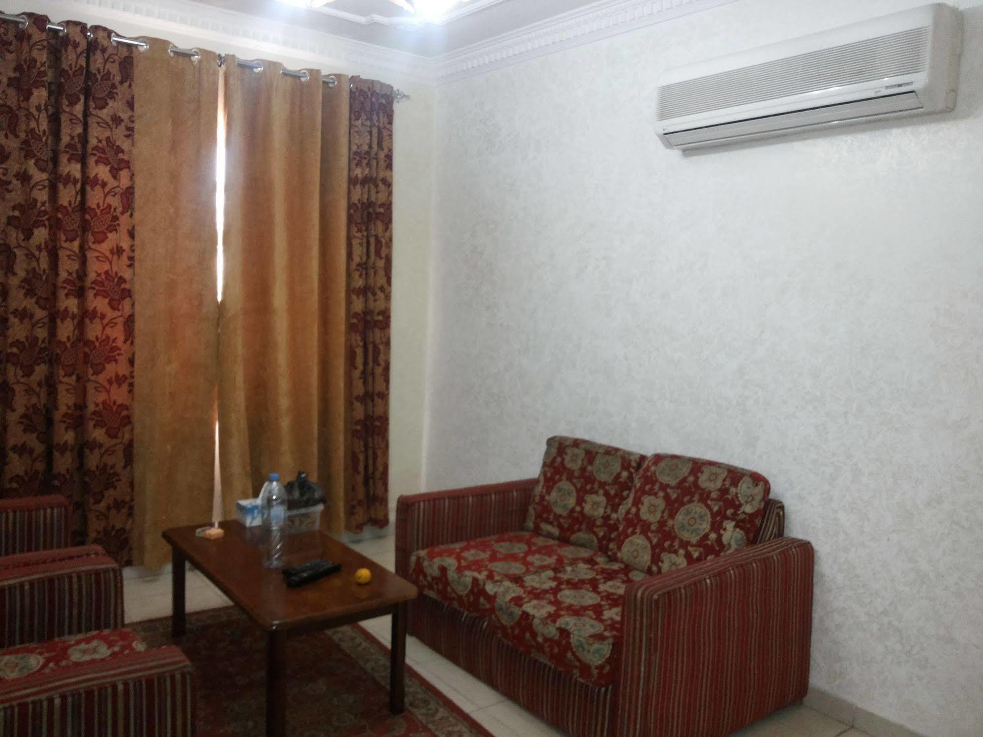 Gulf Hotel Apartment الخليج للشقق الفندقية Muscat Exterior foto