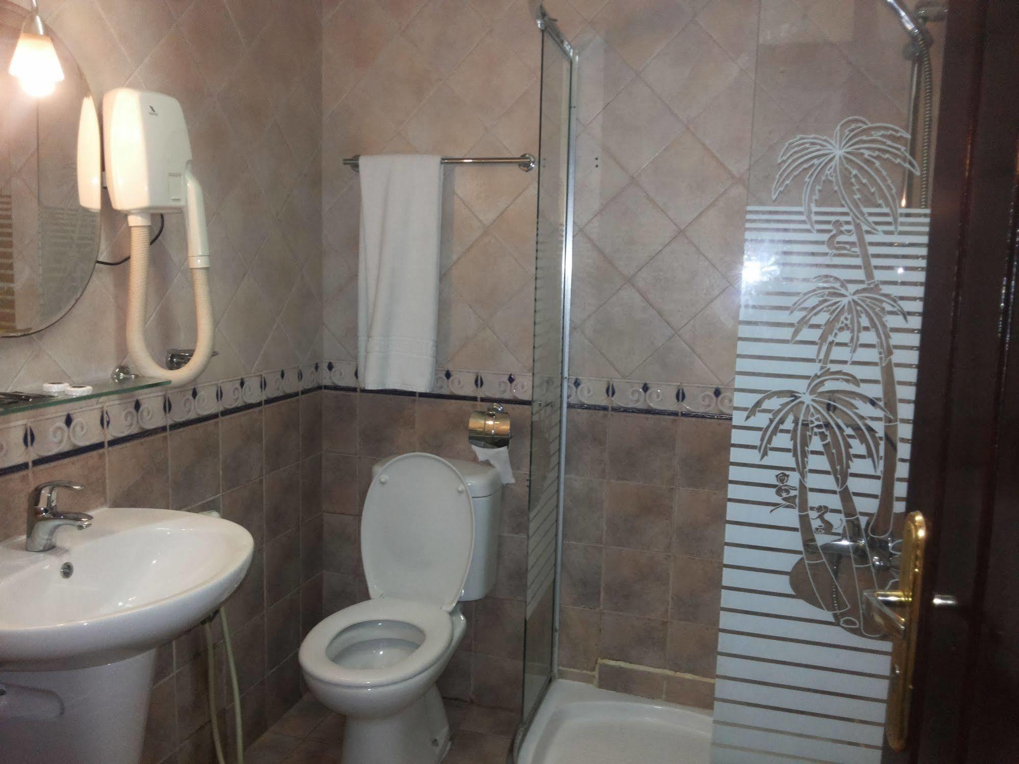 Gulf Hotel Apartment الخليج للشقق الفندقية Muscat Exterior foto