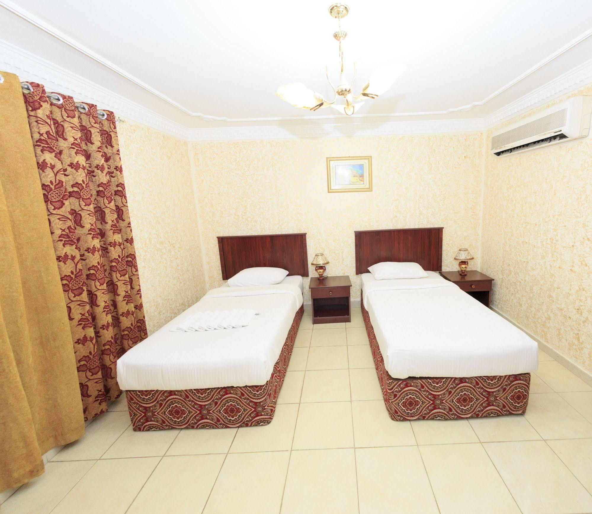 Gulf Hotel Apartment الخليج للشقق الفندقية Muscat Exterior foto