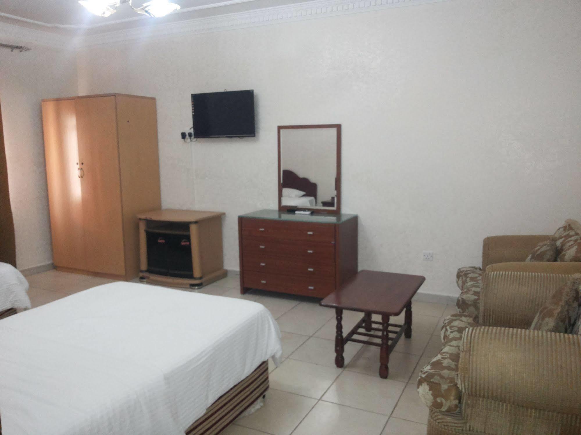 Gulf Hotel Apartment الخليج للشقق الفندقية Muscat Exterior foto