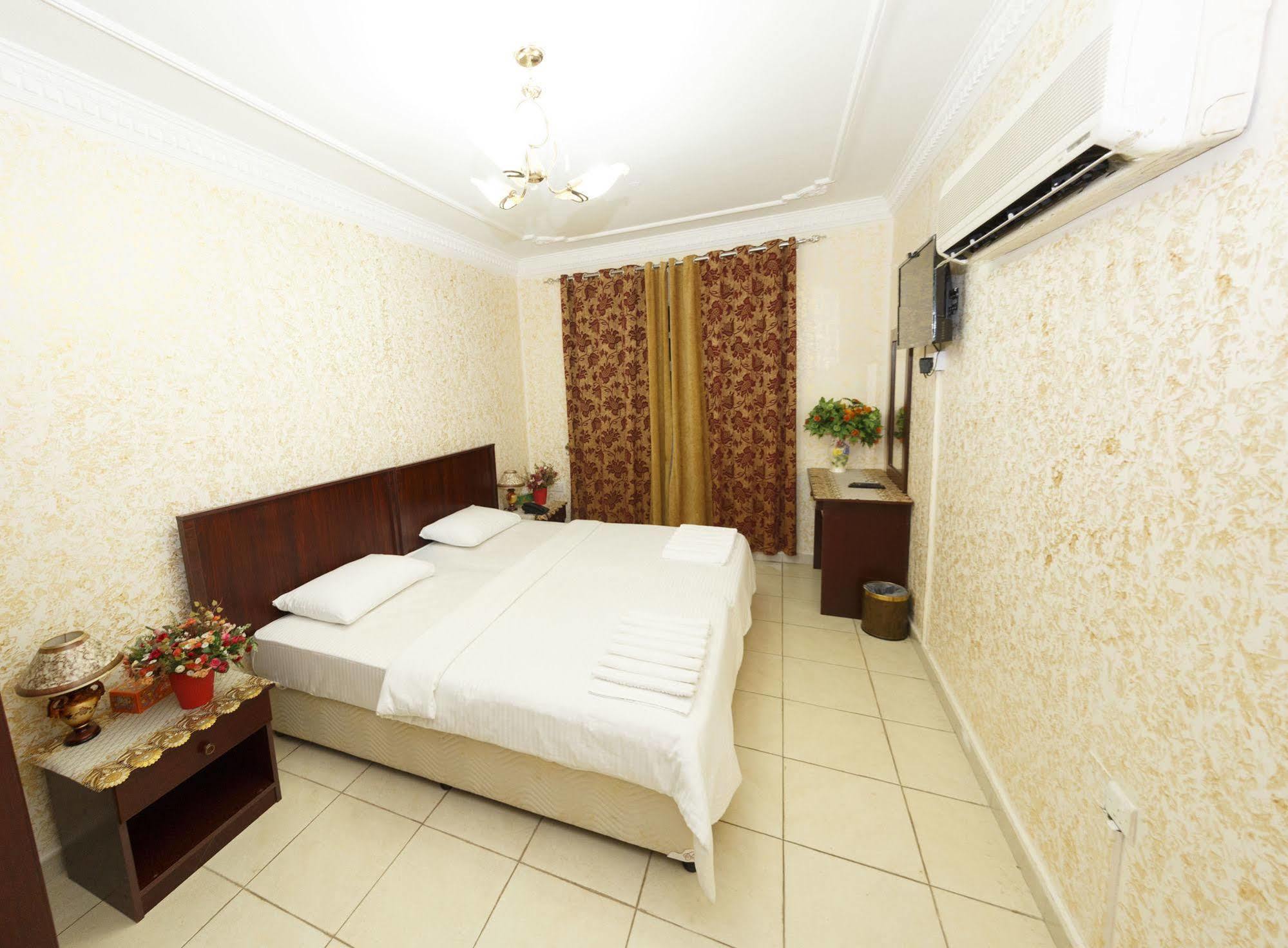 Gulf Hotel Apartment الخليج للشقق الفندقية Muscat Exterior foto